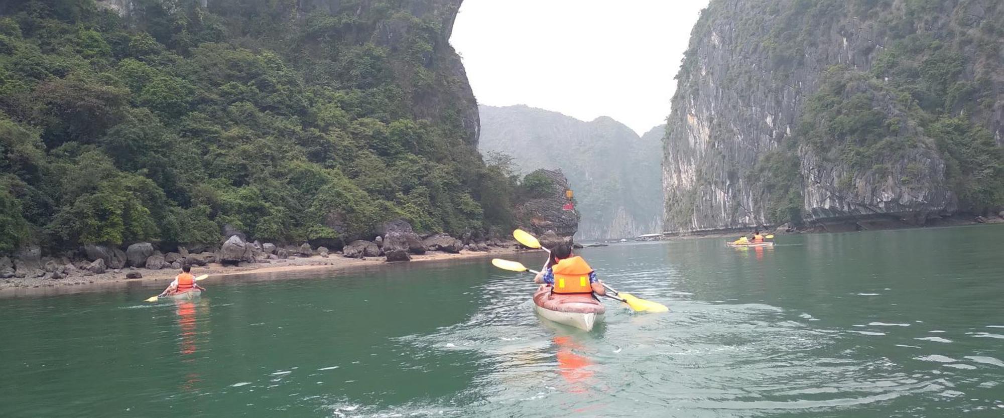 Cat Ba Victory Hostel Dong Khe Sau Bagian luar foto